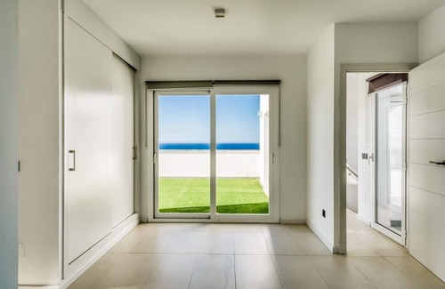 Sant Jaume Mediterrani Villa | Moderna Villa con preciosas vistas a la playa de Son Bou