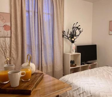 Saint-Martin Apartamento | Escale Cosy à Pontoise avec terrasse