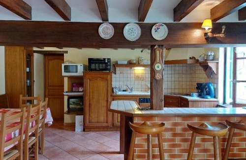 Mezieres-au-Perche Casa | Escapade en longère avec jardin au bord de l'Ozanne, Dangeau, 6 pers. - FR-1-581-25