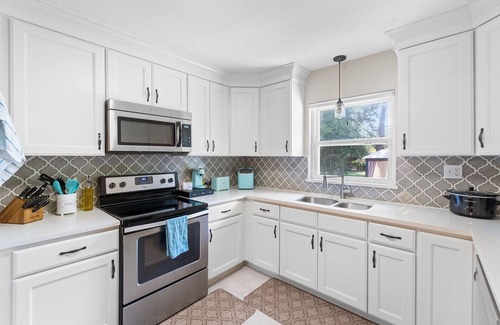 Myrtle Grove Casa | Escape by Beaches & Blue Angels