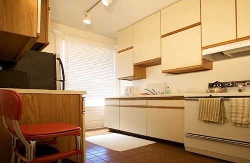 Pacific Heights Apartamento | Escape a la plaza de Alta Parque