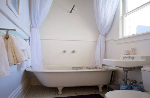 Pacific Heights Apartamento | Escape a la plaza de Alta Parque