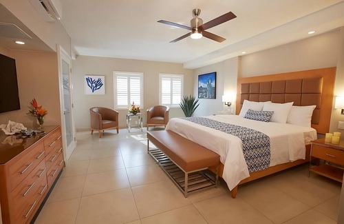 Oranjestad-West Hotel | Escape To Aruba 2 King Bedroom Suites Near Eagle Beach Free Parking Pets Allowed