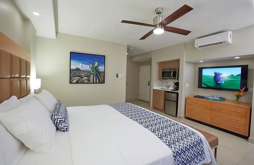 Oranjestad-West Hotel | Escape To Aruba 2 King Bedroom Suites Near Eagle Beach Free Parking Pets Allowed