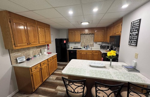 Hayesville Casa | Escape to Cherrywood