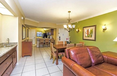 Florida Central Atlantic Coast Complejo | Escape to Our Resort in Orlando,s Entertainment Hub Near Theme Parks & Shopping!