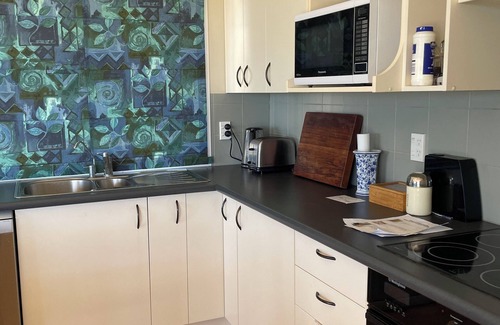 Mataikona Casa | Escape to Paradise – Spacious 4-Bedroom Beachfront Retreat at Mataikona Beach