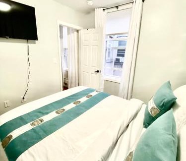 West New York Apartamento | Escape to Spectacular Skyline 12Mints From NYCity