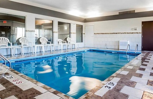 Altoona Casa | Escape to Your Own Oasis in Our Comfortable Room!