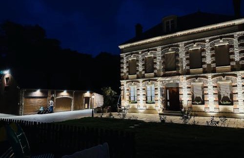 Dierrey-Saint-Pierre Casa | Espace Piscine et SPA Villa des Cortins