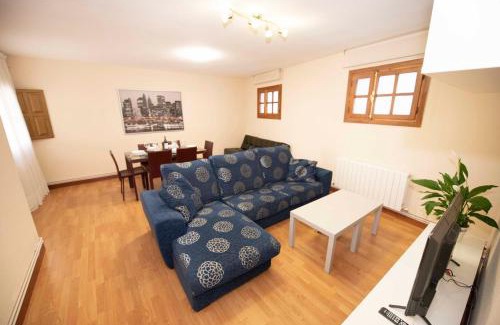 Centro de Valladolid Apartamento | Espacios Blanco Plaza del Viejo Coso