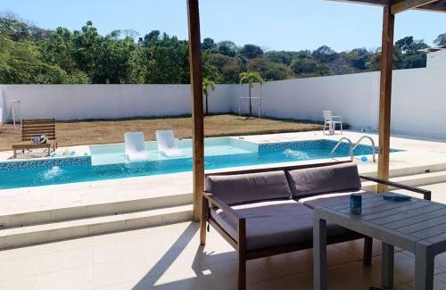 Tubara Villa | Espectacular casa en oferta con piscina privada y vista al mar