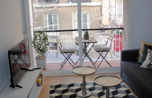 Palacio Apartamento | Espejo Mágico