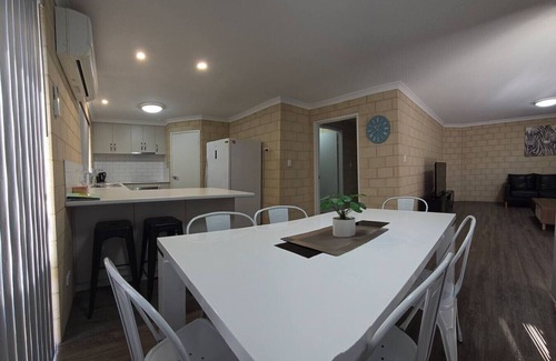 Esperance Villa | Esperance Stay By The Sea