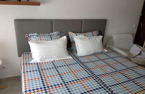 Gambelas Apartamento | Estúdio-Gambelas