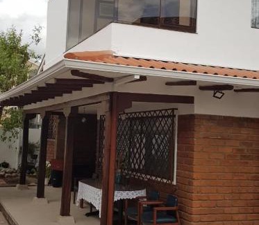 Huayna-Cápac Casa | Estancia el Capulí