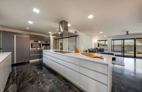 Tucson Casa | Estate / 7 BR & 5 BA / Home & Guesthouse / 2 Pools