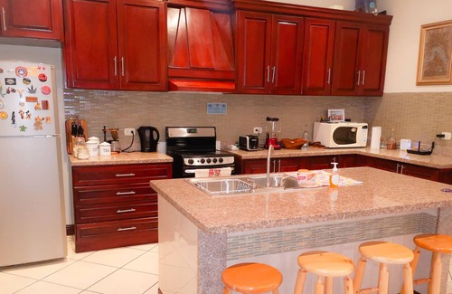 Escazú Casa | Ester's Place