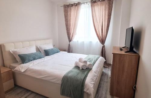 Timisoara Apartamento | Esther Apartment - elevator, balcony, free private parking, self check-in