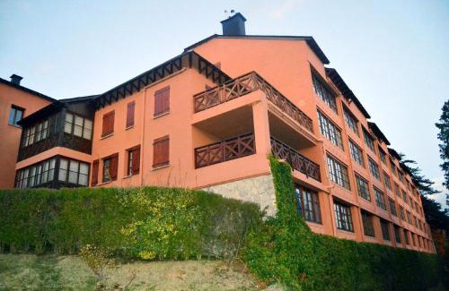 Enveitg Apartamento | Estudio con piscina en Enveitg
