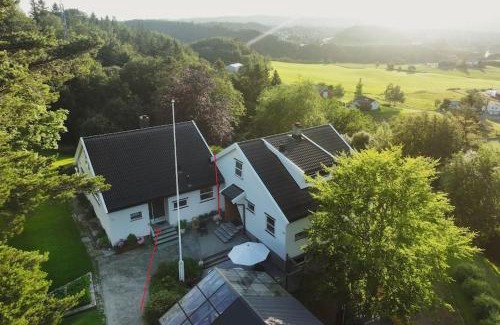 Trondheim Casa | Et helt hus i fredelige omgivelser med utsikt! ca 10 min fra Trondheim sentrum