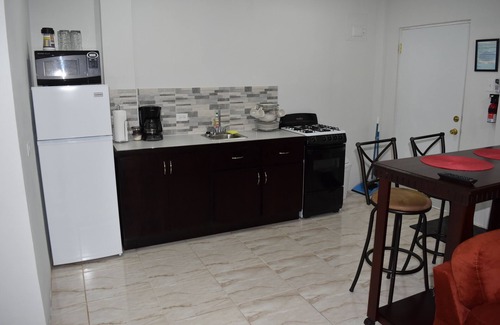 Belama Phase 3 Apartamento | Ethan's Studio Hideaway