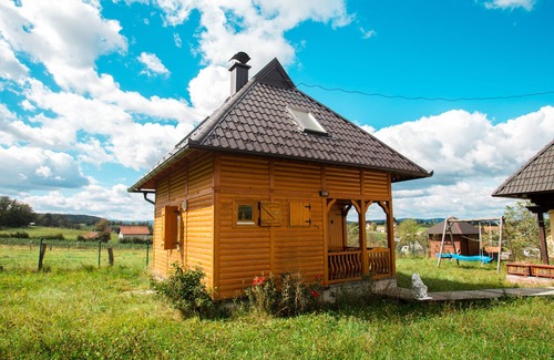 Mackat Casa | Ethno Cottage con vistas a las montañas