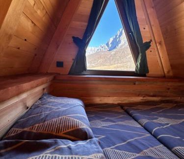 Savnik Chalet De Esquí | Etno apartmani Komarnica