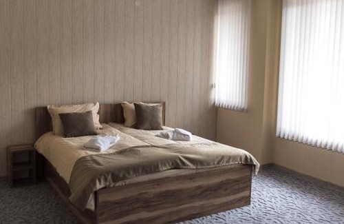 Etropole Casa | Etobicoke -Стаи за гости