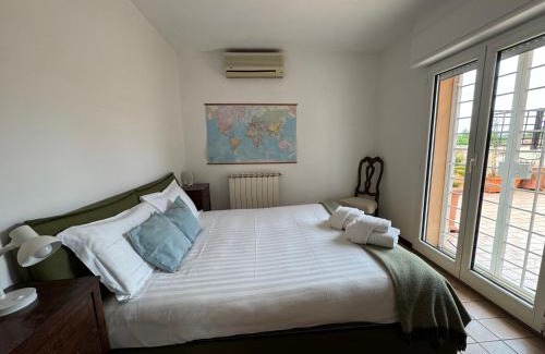 EUR Apartamento | Eur - Colosseo Dolce Vita Rooftop WiFI-AC-BBQ