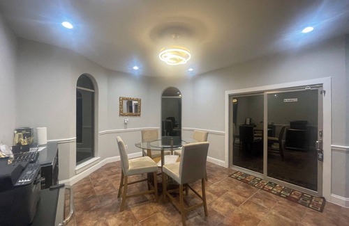 Northside Casa | EURA near Houston Downtown