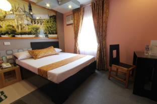 Cubao Hotel | Eurotel Vivaldi Araneta