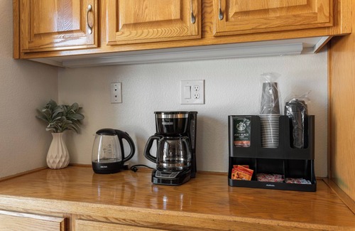 Elk Grove Casa | EV Fast Charger 5BD Amazing Home