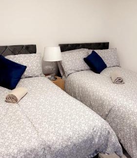 Gillingham Apartamento | Evanelly lodge