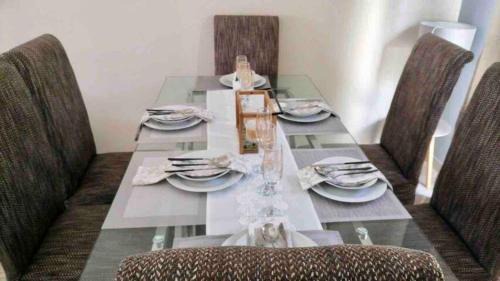 Primrose Apartamento | Evans Village - Apartments & Spa
