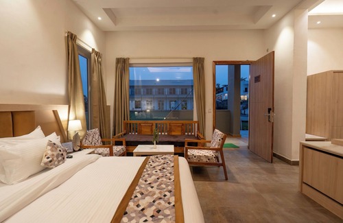 Bail Parao Complejo | Evara Spa & Resort