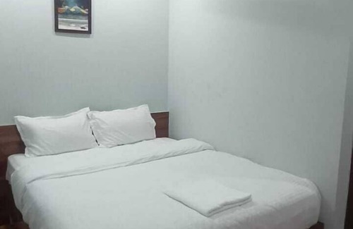 Guwahati Hotel | Evas Stay
