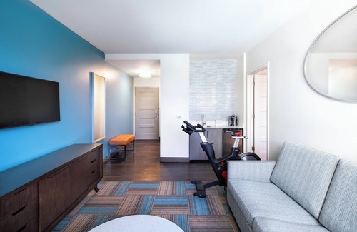 Seybold Hotel | EVEN Hotel Miami - Airport by IHG