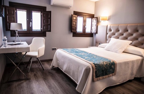 Alcalá de Henares Hotel | Evenia Alcalá Boutique Hotel