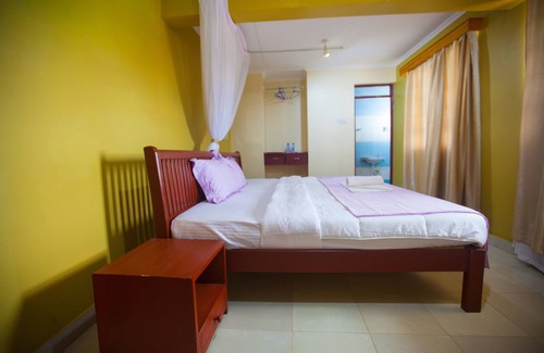 Kisumu Hotel | Everest House Hotel