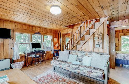 Litchfield Casa | Evergreen Cottage