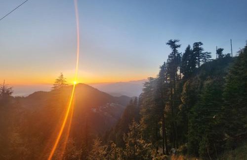 Dalhousie Hotel | Evergreen Escape By Smart Hotels