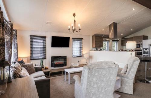 Cayton Bay Casa | Evergreen Pines