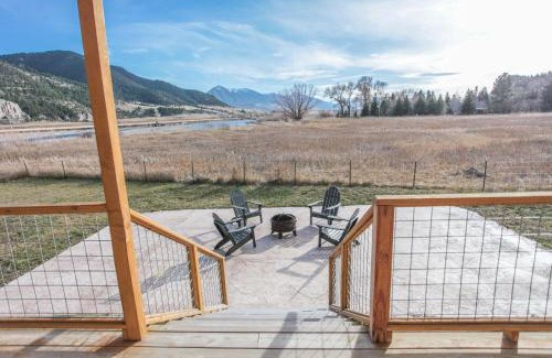 Livingston Casa | Evergreen