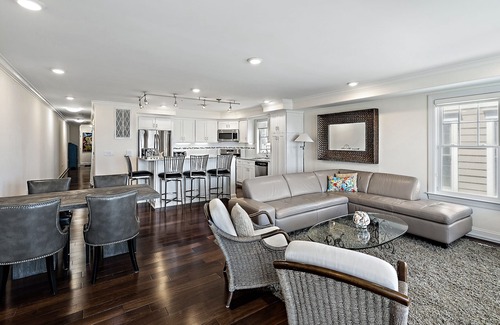Bradley Beach Condominio | Everything You Want for Your Oceanfront Getaway!