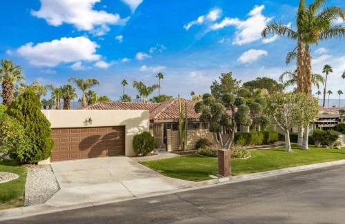 Palm Desert Casa | Everything You Want! Golf Course, Views, Pool/Spa