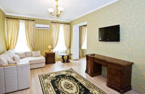 Pechers'kyi District Hotel | Evropeyskiy