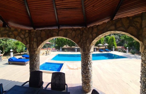 Mentese Villa | EVT-1777 4 Bedroom Secluded Summer Villa with Pool for Rent in Bodrum Kuyucak