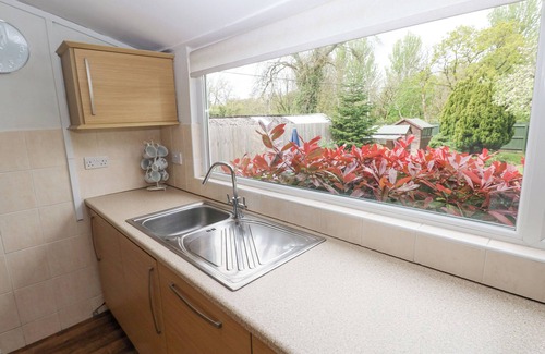 Ewenny Cabaña | Ewenny Cottage