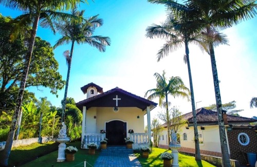 Guararema Casa | Excelente finca con Linda Capilla y Ocio completa - GRAN FIESTA !!!